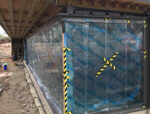 Flood glazing windows