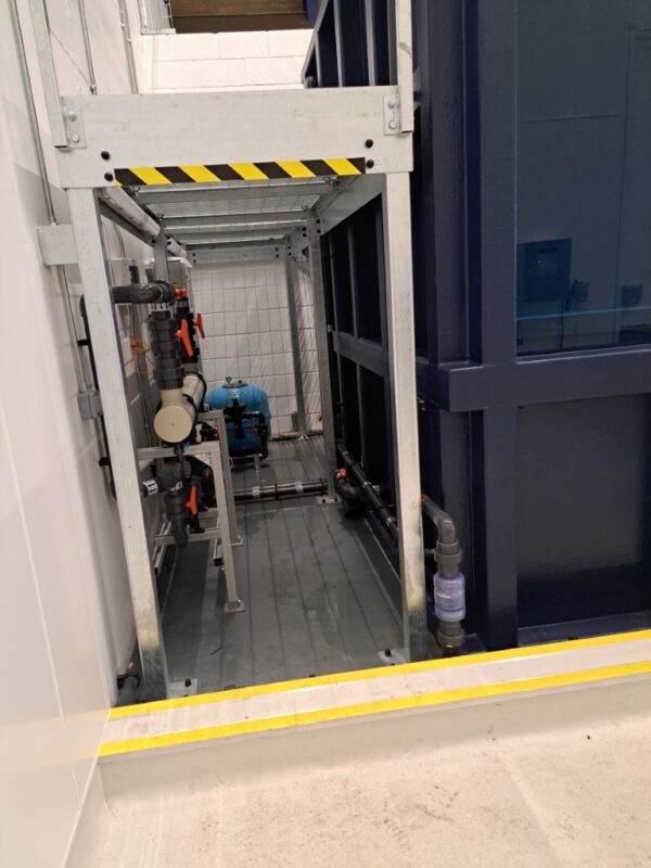 UEA recirculating filtration system
